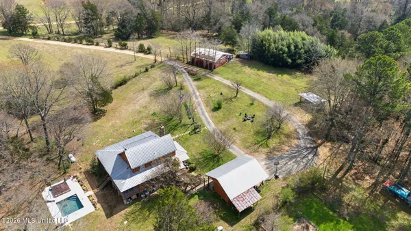 $775,000 | 392 Sycamore Road, Coldwater, MS 38618