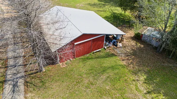 $775,000 | 392 Sycamore Road, Coldwater, MS 38618