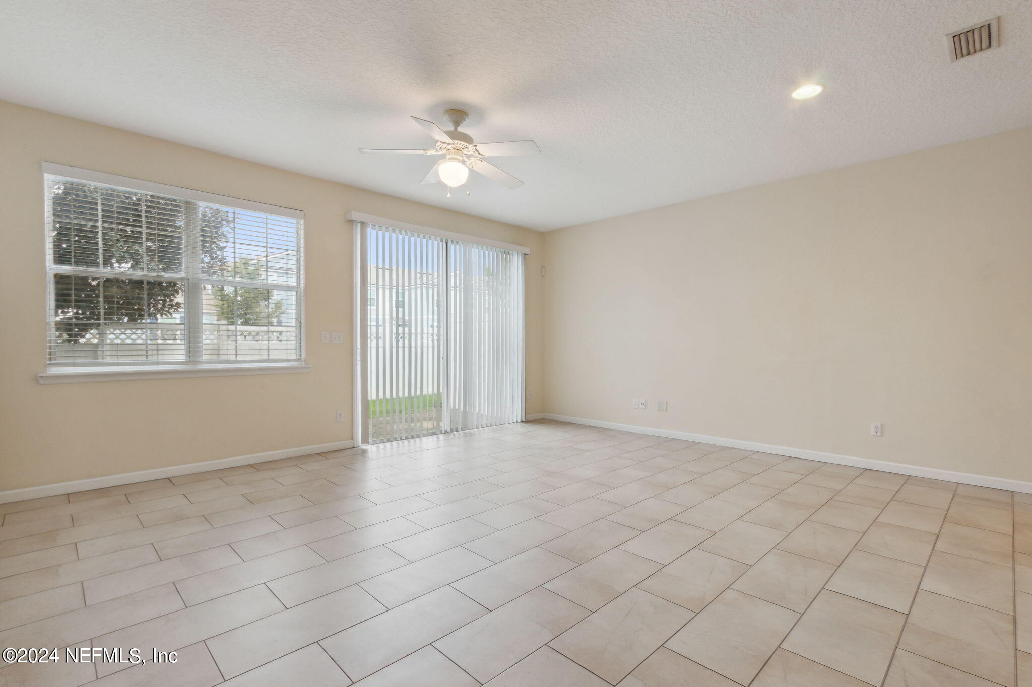 3740 Creswick Circle, Unit E Orange Park, FL 32065 - Photo 15 of 34 15-web-or-mls-17_3740 Crestwick Cir Unit
