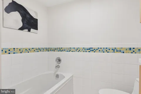 $499,500 | 1880 Columbia Road Northwest, Unit 204, Washington, DC 20009