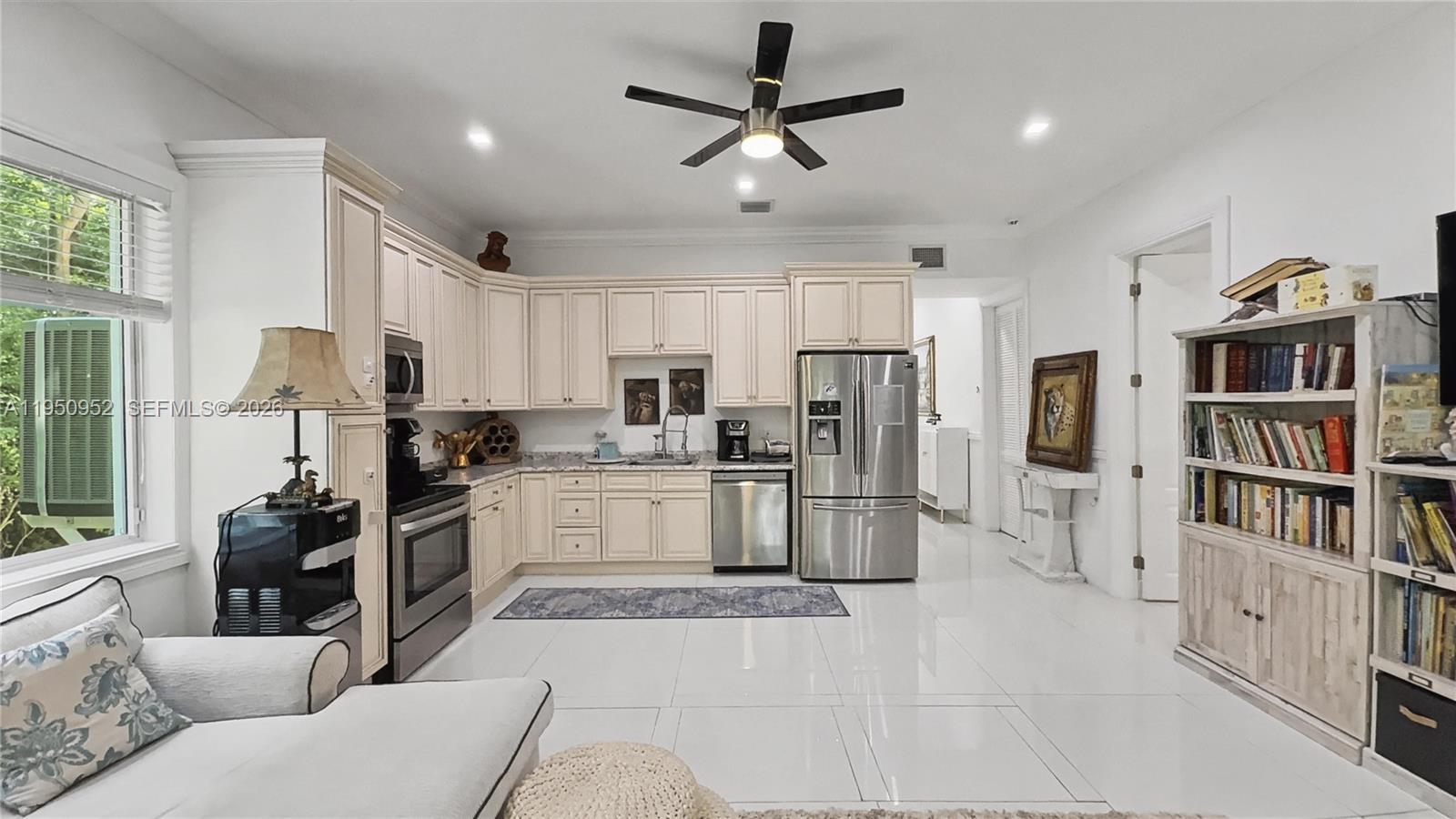 34 Seagate Boulevard Key Largo, FL 33037 - Photo 22 of 46