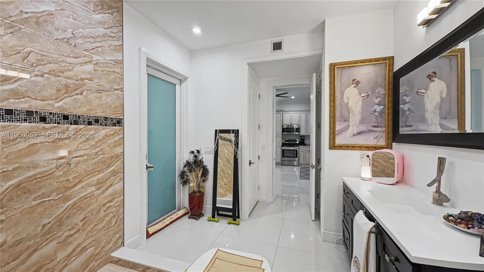 34 Seagate Boulevard Key Largo, FL 33037 - Photo 32 of 46