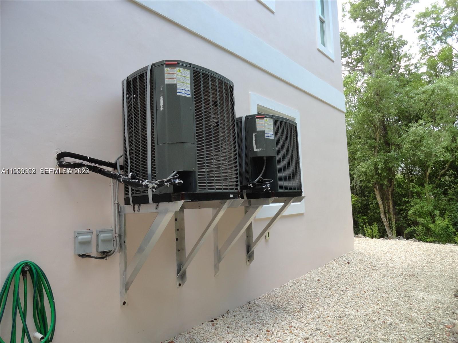 34 Seagate Boulevard Key Largo, FL 33037 - Photo 6 of 38