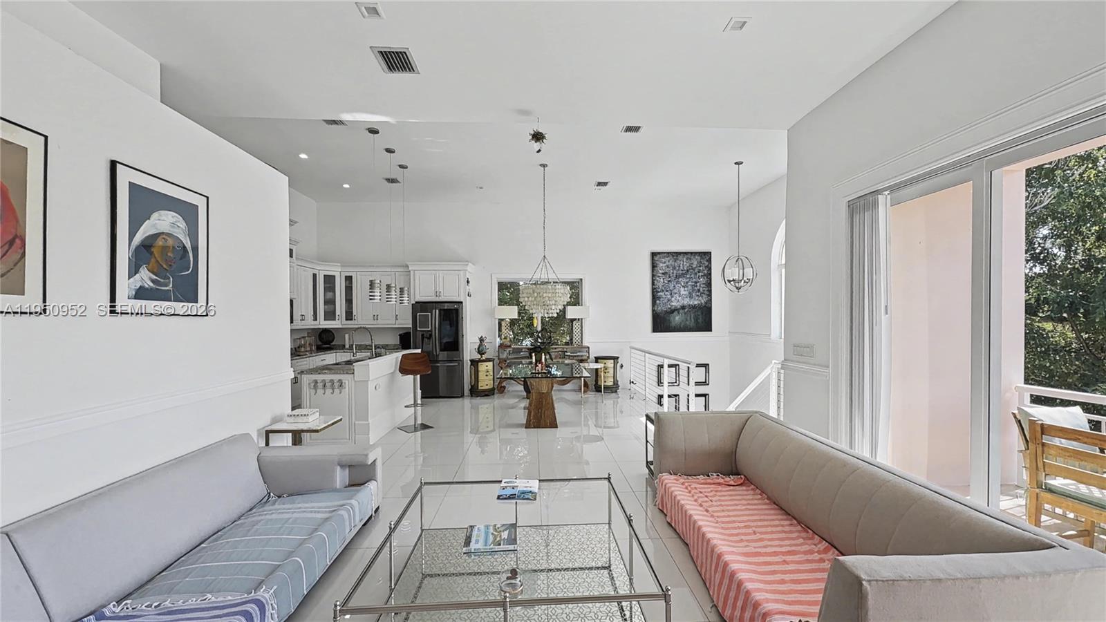 34 Seagate Boulevard Key Largo, FL 33037 - Photo 8 of 46