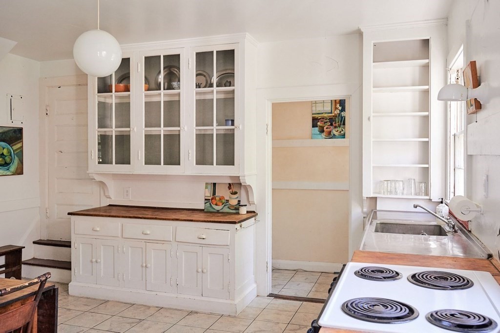 66 Labor In Vain Road Ipswich, MA 01938 - Photo 17 of 42