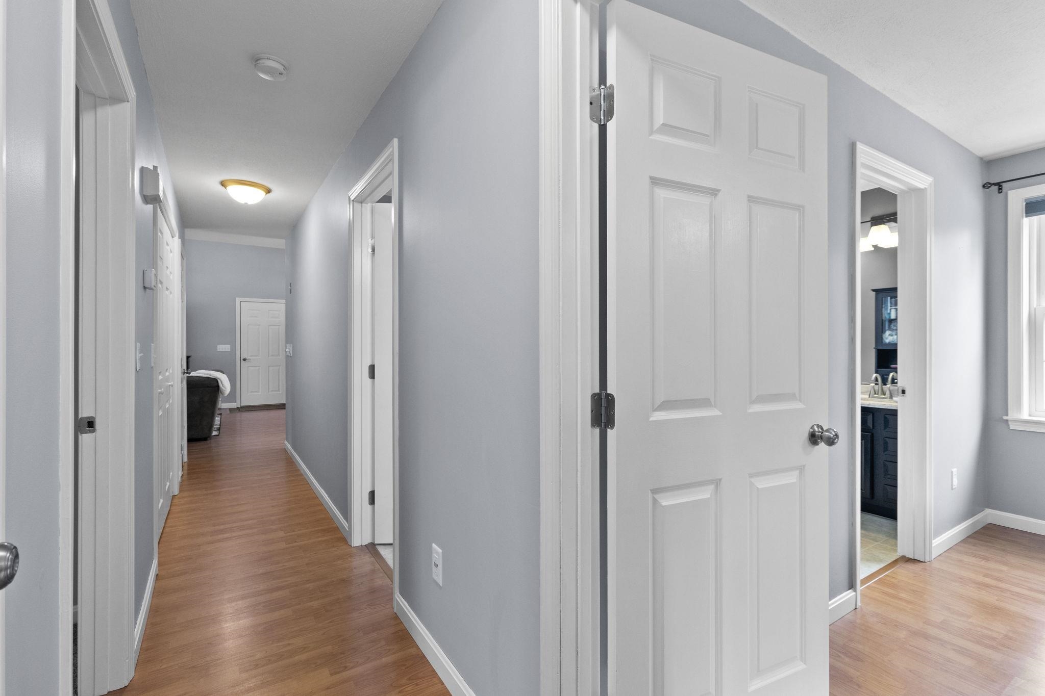 61 Harvey Road Deerfield, NH 03037 - Photo 14 of 38