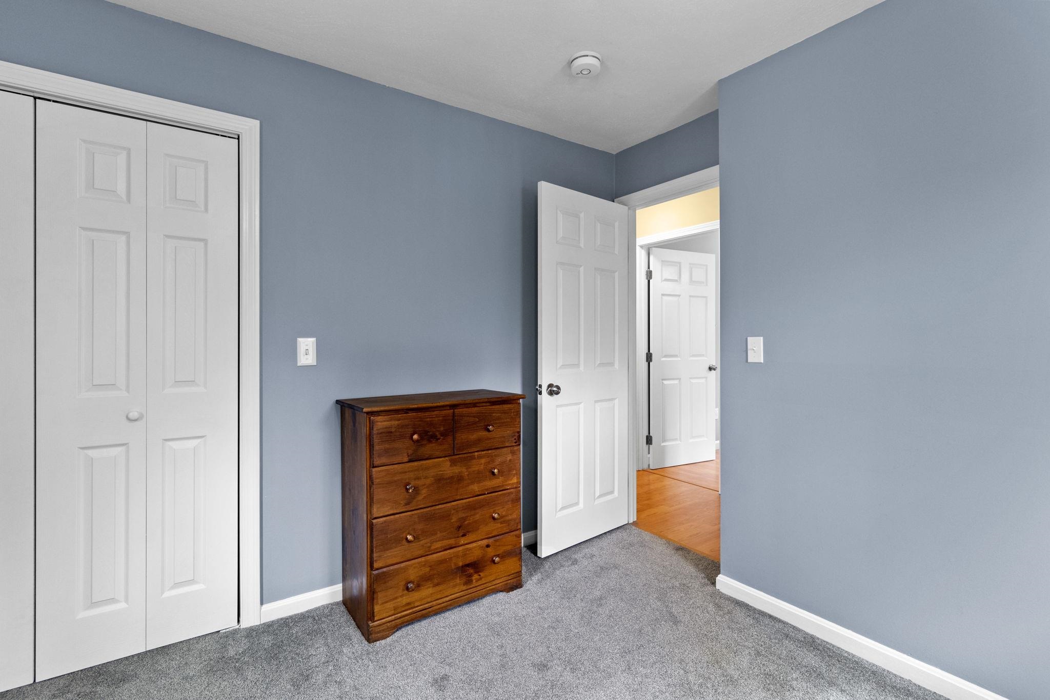 61 Harvey Road Deerfield, NH 03037 - Photo 26 of 38