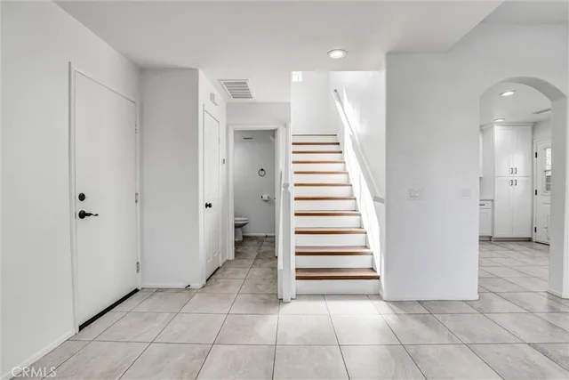 $1,000,000 | 12 Poppyfield Lane, Rancho Santa Margarita, CA 92688