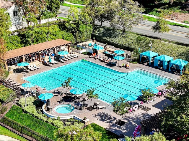 $1,000,000 | 12 Poppyfield Lane, Rancho Santa Margarita, CA 92688