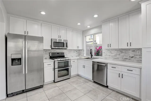 $1,000,000 | 12 Poppyfield Lane, Rancho Santa Margarita, CA 92688