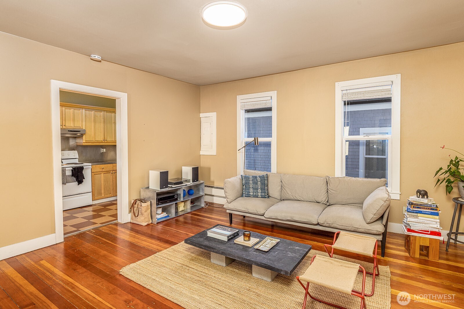2315 East Spring Street Seattle, WA 98122 - Photo 6 of 40