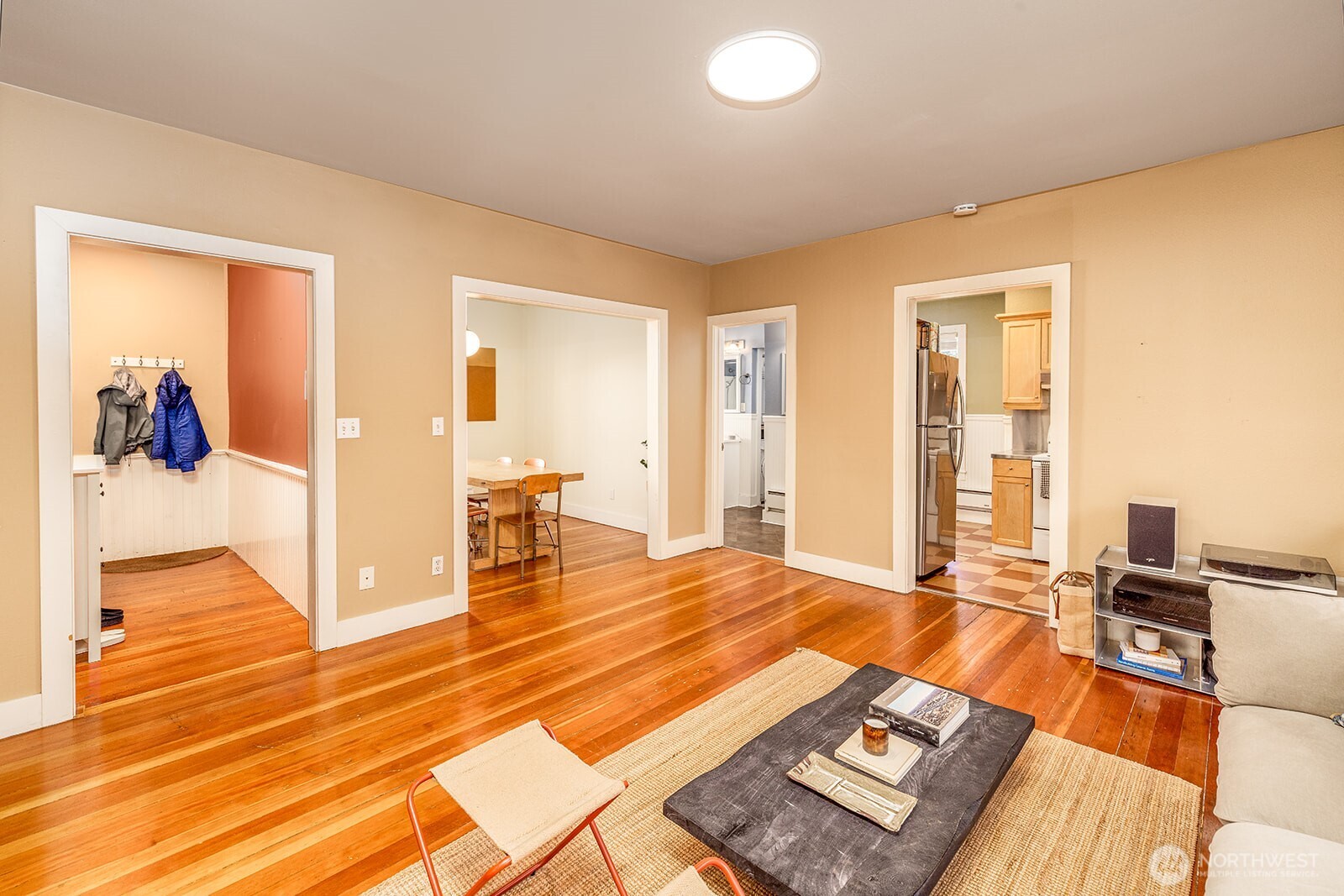 2315 East Spring Street Seattle, WA 98122 - Photo 7 of 40