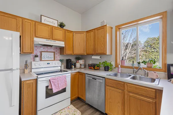 $264,900 | 1313 Constitutional Drive, Northfield, MN 55057