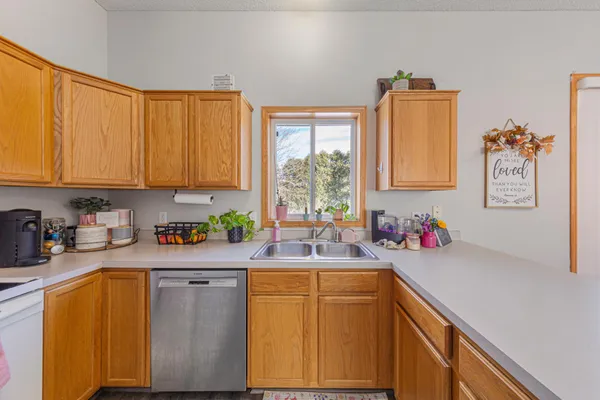 $264,900 | 1313 Constitutional Drive, Northfield, MN 55057