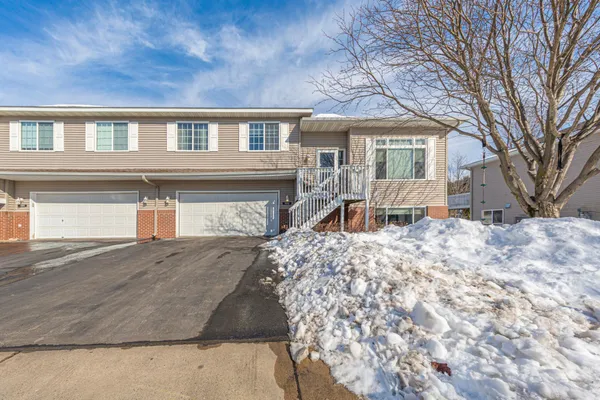 $264,900 | 1313 Constitutional Drive, Northfield, MN 55057