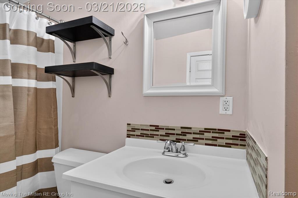 40220 Harris Road Belleville, MI 48111 - Photo 23 of 52 Gallery Image 23