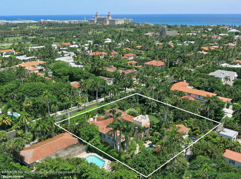 322 Clarke Avenue Palm Beach, FL 33480 - Photo 2 of 28 an aerial view of a house