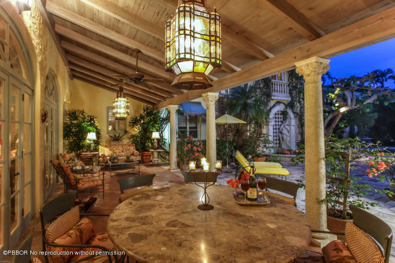 322 Clarke Avenue Palm Beach, FL 33480 - Photo 12 of 28 a view of a chairs in front of retail shop