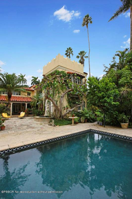322 Clarke Avenue Palm Beach, FL 33480 - Photo 16 of 28 a view of a house with a yard