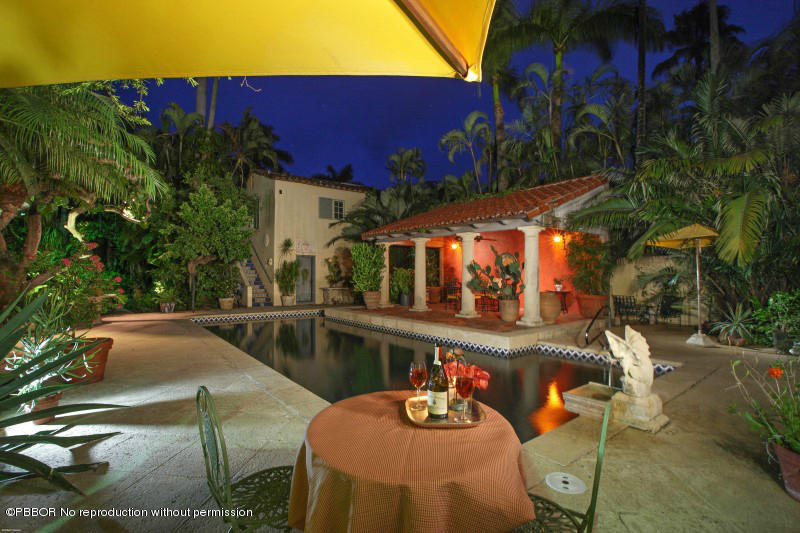 322 Clarke Avenue Palm Beach, FL 33480 - Photo 18 of 28 a view of a chairs and table in patio