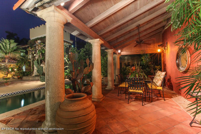 322 Clarke Avenue Palm Beach, FL 33480 - Photo 19 of 28 a view of outdoor seating