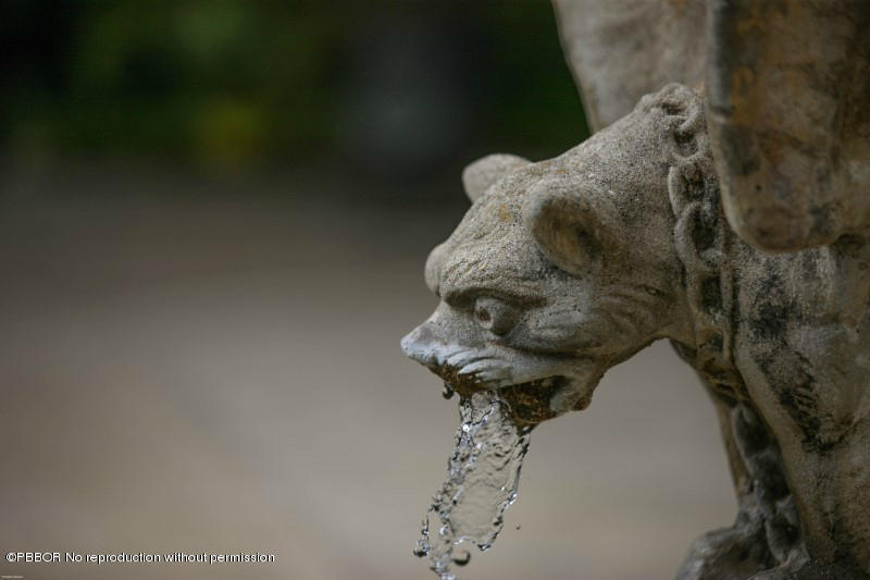 322 Clarke Avenue Palm Beach, FL 33480 - Photo 27 of 28 a water heater on the side of a wall