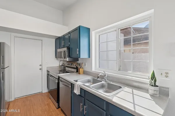 $412,000 | 50 West Ivyglen Street, Mesa, AZ 85201