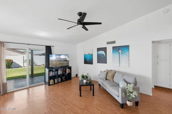 $412,000 | 50 West Ivyglen Street, Mesa, AZ 85201