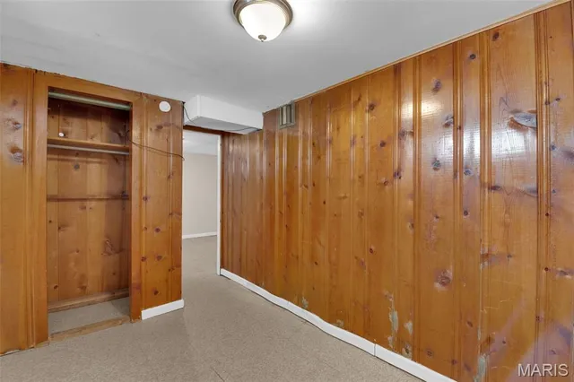 $89,999 | 6151 Avila Drive, Berkeley, MO 63134