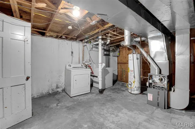 $89,999 | 6151 Avila Drive, Berkeley, MO 63134