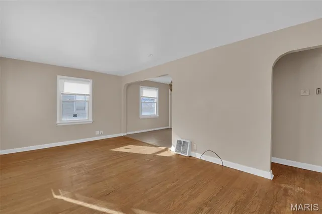 $89,999 | 6151 Avila Drive, Berkeley, MO 63134