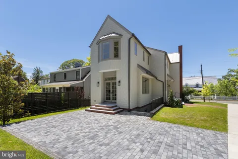 $1,899,000 | 1004 Virginia Avenue, Alexandria, VA 22302