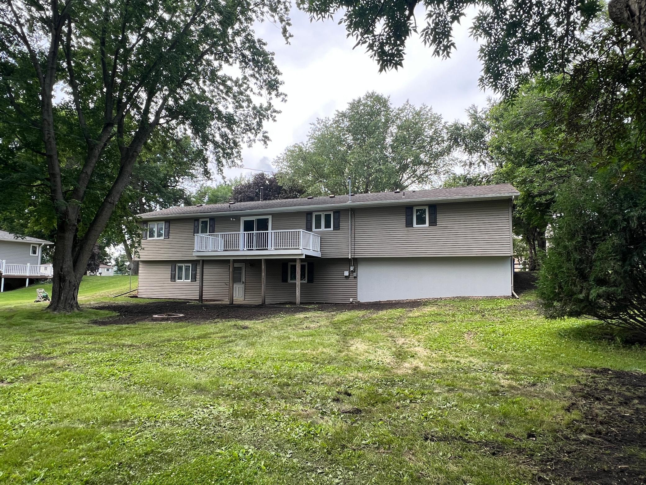 703 3rd Street South Ellendale, MN 56026 - Photo 9 of 37
