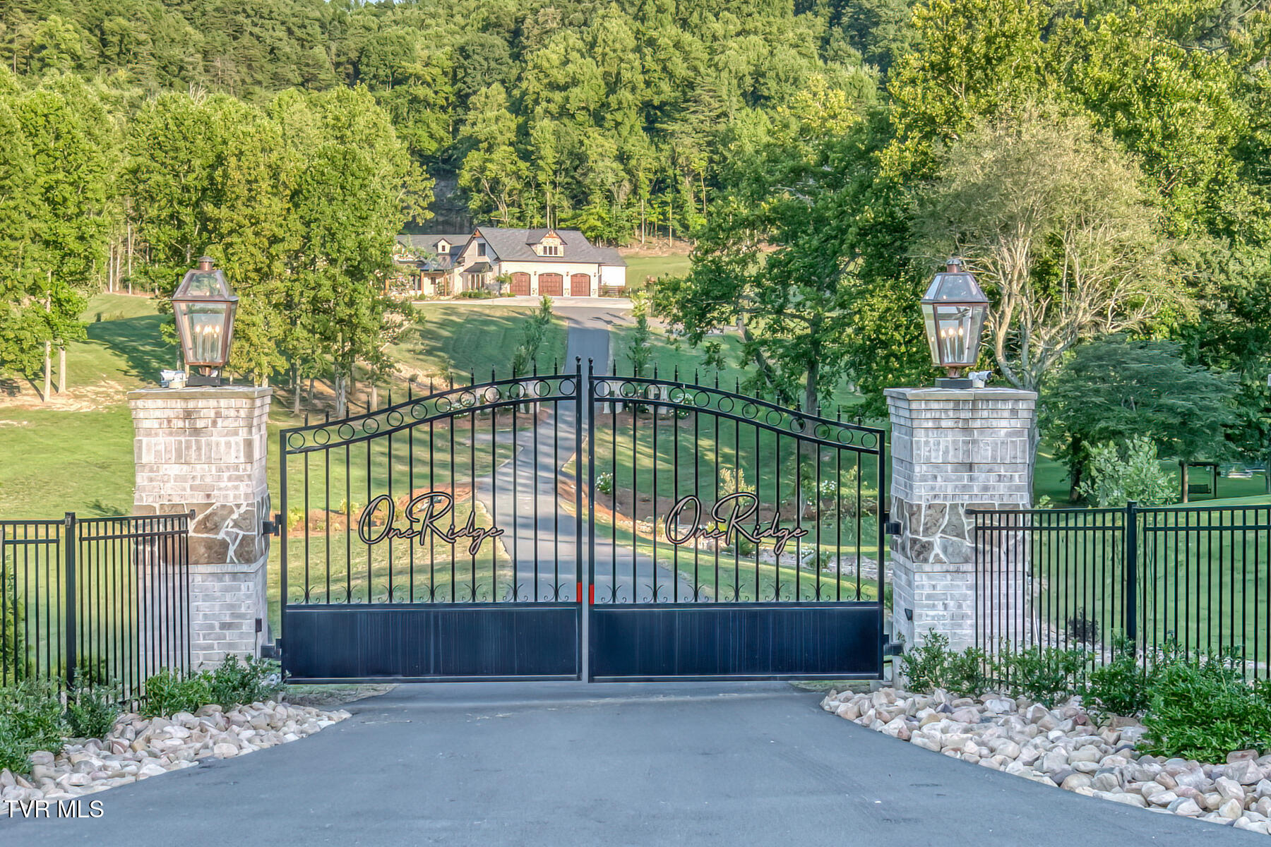 1905 Rock Springs Road Kingsport, TN 37664 - Photo 5 of 116 Gated Entry
