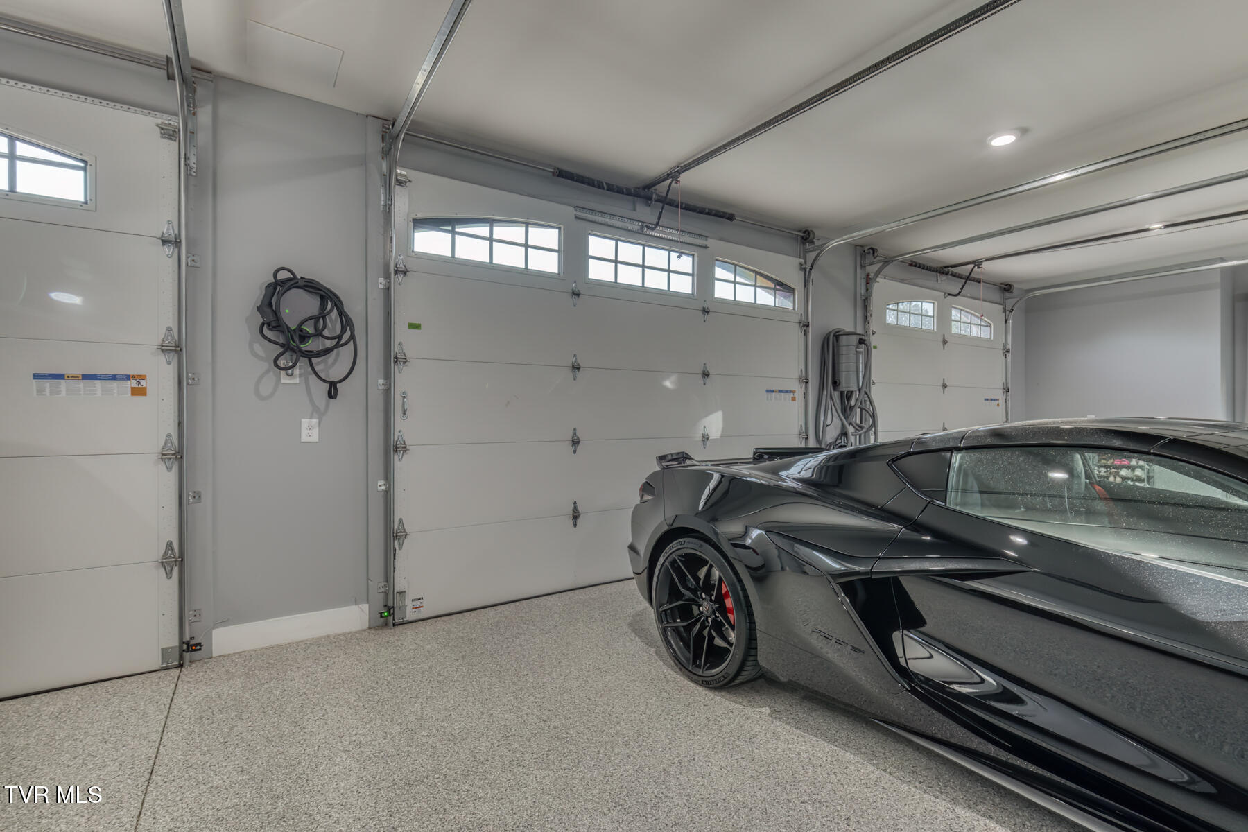 1905 Rock Springs Road Kingsport, TN 37664 - Photo 55 of 116 Main Level Garage