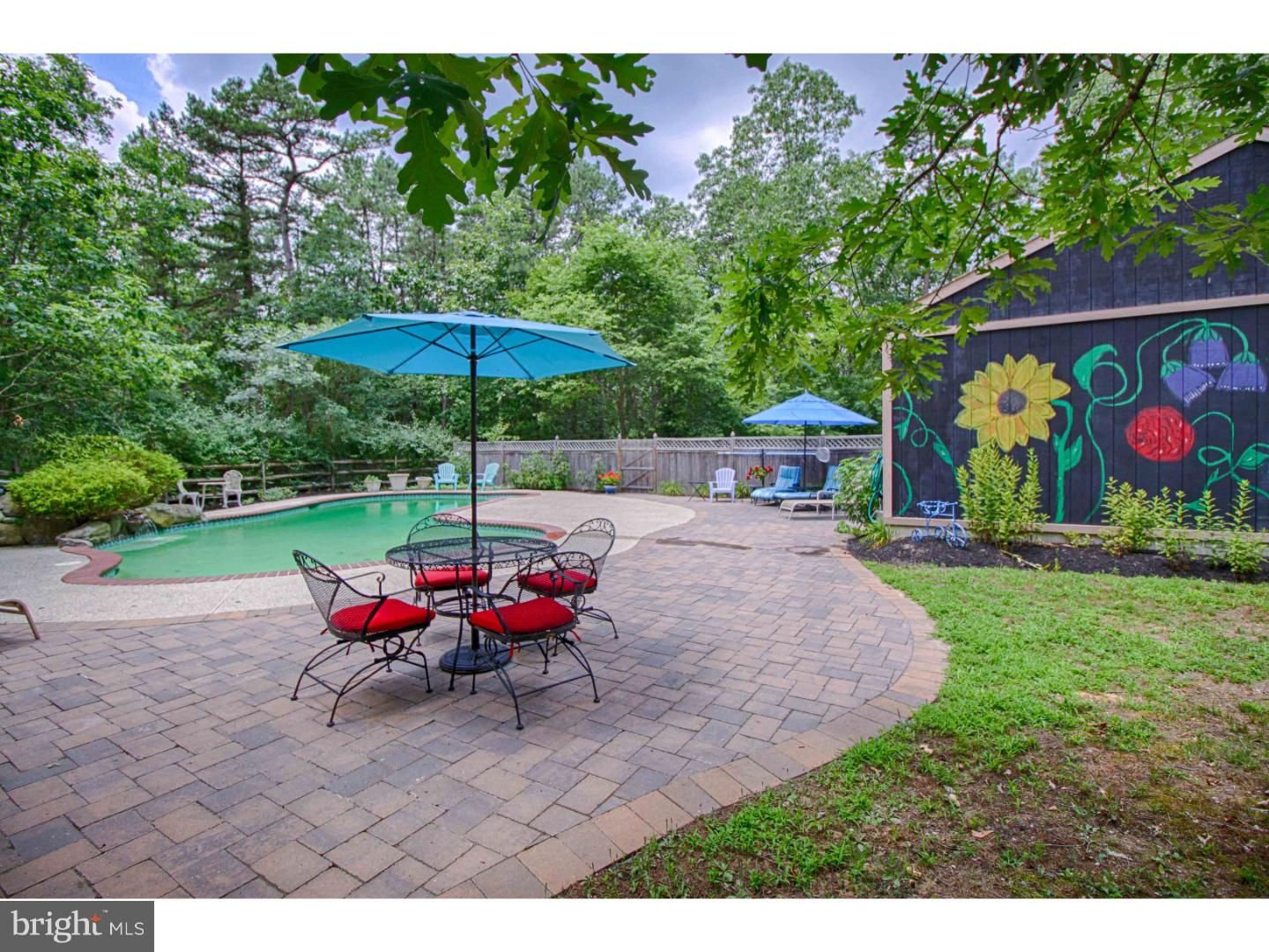 27 Tuckerton Road Shamong, NJ 08088 - Photo 2 of 25