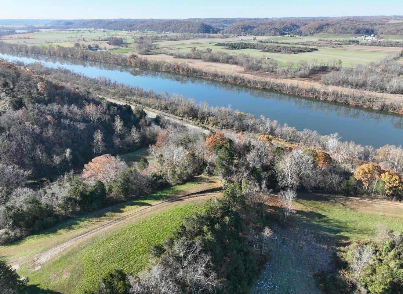 23765 Charleston Road Leon, WV 25123 - Photo 21 of 32 Gallery Image 21