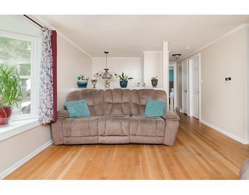 17 Edgewood Road Holbrook, MA 02343 - Photo 3 of 15 Gallery Image 3