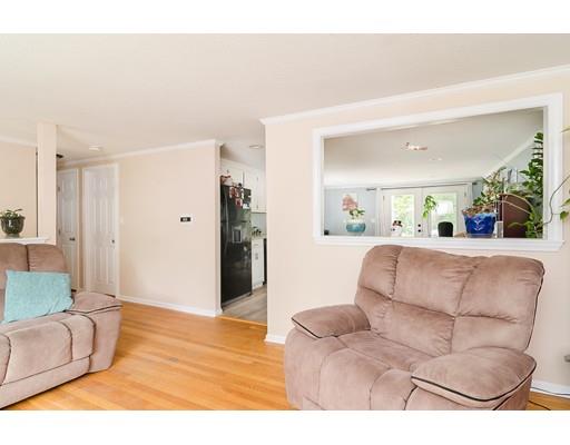17 Edgewood Road Holbrook, MA 02343 - Photo 4 of 15 Gallery Image 4