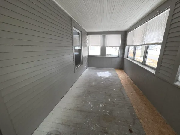 $144,900 | 519 Seymour Avenue, Jackson, MI 49202