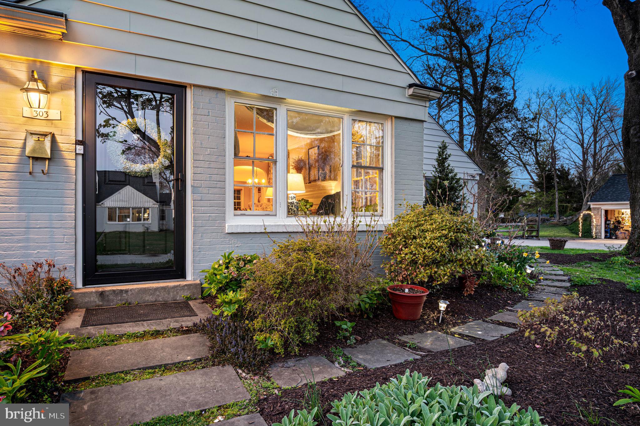 303 Barry Lane Wallingford, PA 19086 - Photo 13 of 14