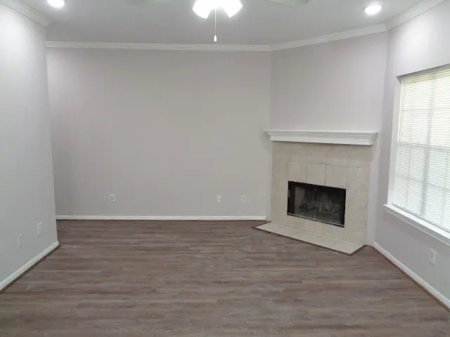 $1,395 | 12565 Melville Drive, Unit 222, Montgomery, TX 77356