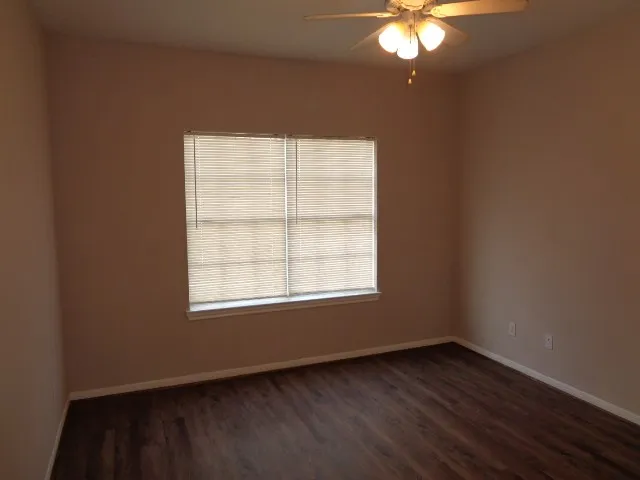 $1,395 | 12565 Melville Drive, Unit 222, Montgomery, TX 77356