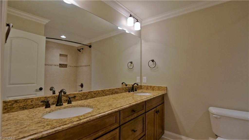 5416 Rambling Road Greensboro, NC 27409 - Photo 25 of 30