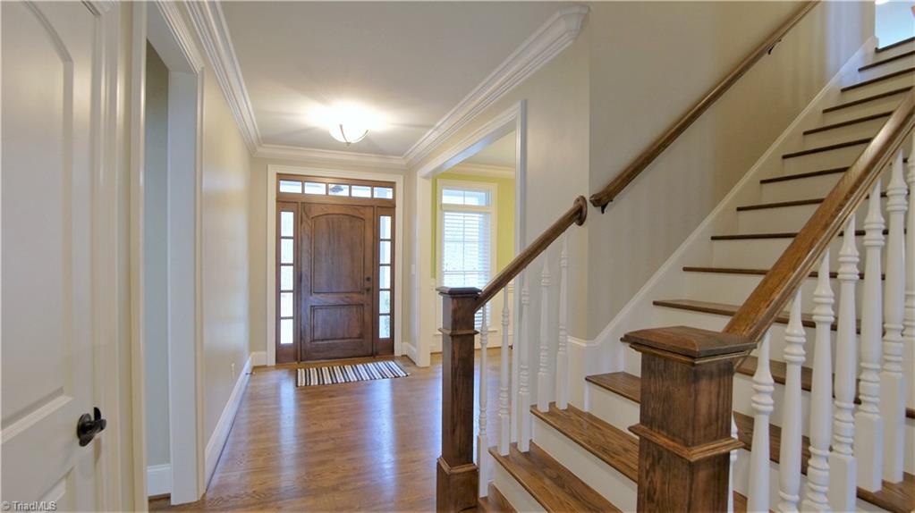 5416 Rambling Road Greensboro, NC 27409 - Photo 5 of 30