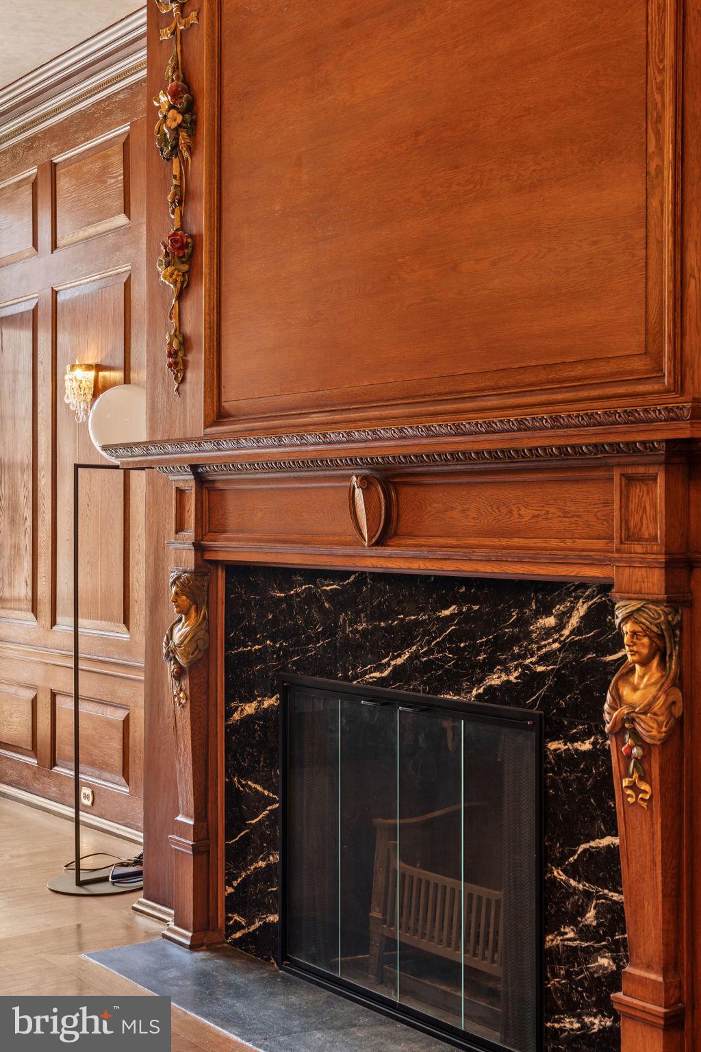 2013 Delancey Place Philadelphia, PA 19103 - Photo 27 of 79 Great Room - working wood fireplace