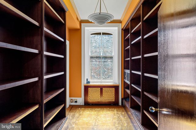 $2,899,000 | 2013 Delancey Place, Philadelphia, PA 19103