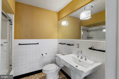 $2,899,000 | 2013 Delancey Place, Philadelphia, PA 19103