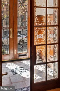 a view of a livingroom with a fireplace