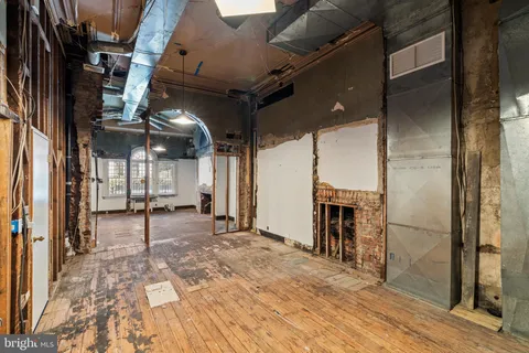 $2,899,000 | 2013 Delancey Place, Philadelphia, PA 19103